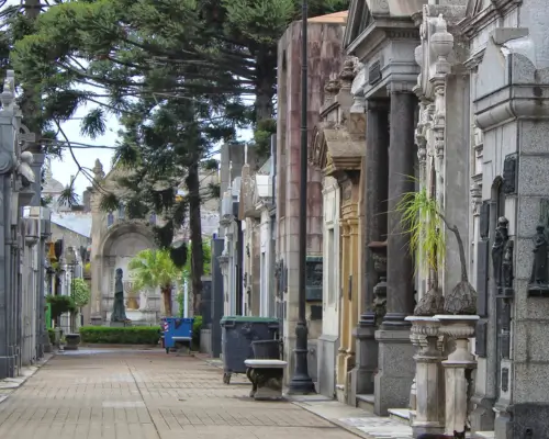 La Recoleta Cemetery